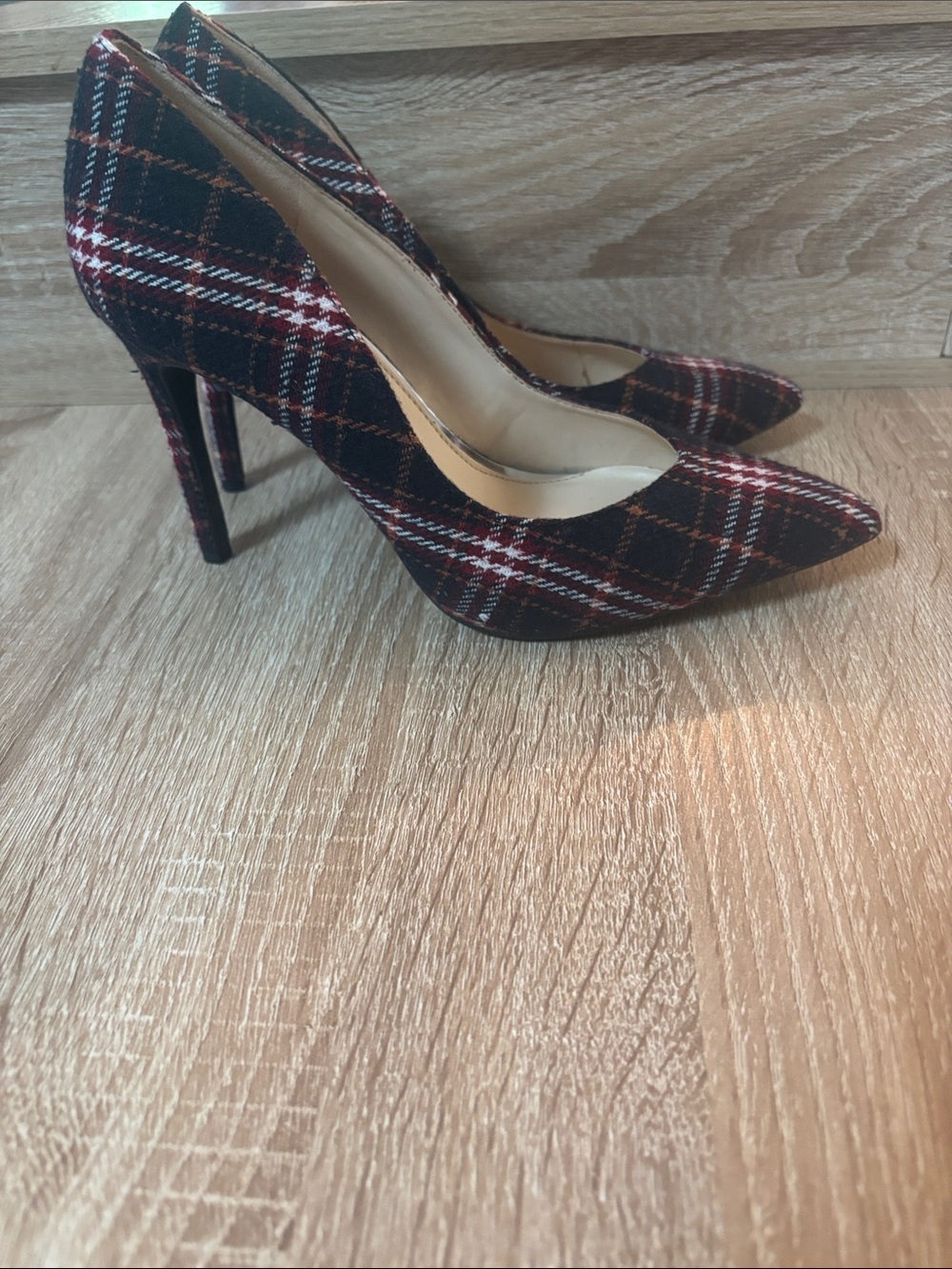 Jessica Simpson Red and Black Plaid Pointed-Toe Pumps - Picture 2 of 3